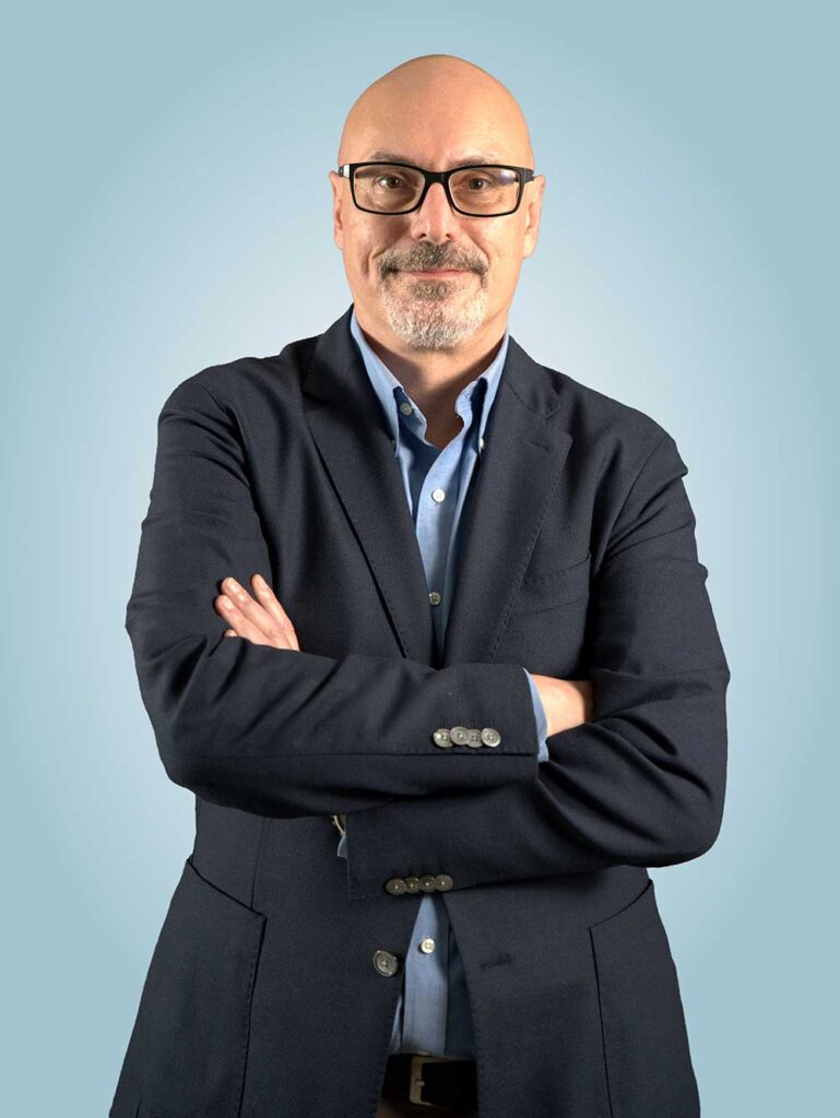 Harris Karaolides